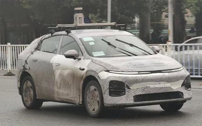 鸿蒙智行轿跑SUV新车预告图曝光，或对标特斯拉 Model X